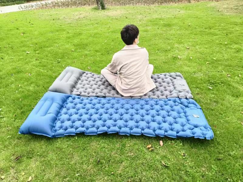 户外用品充气床垫野营脚踩充气床 跨境露营睡垫 便携充气垫